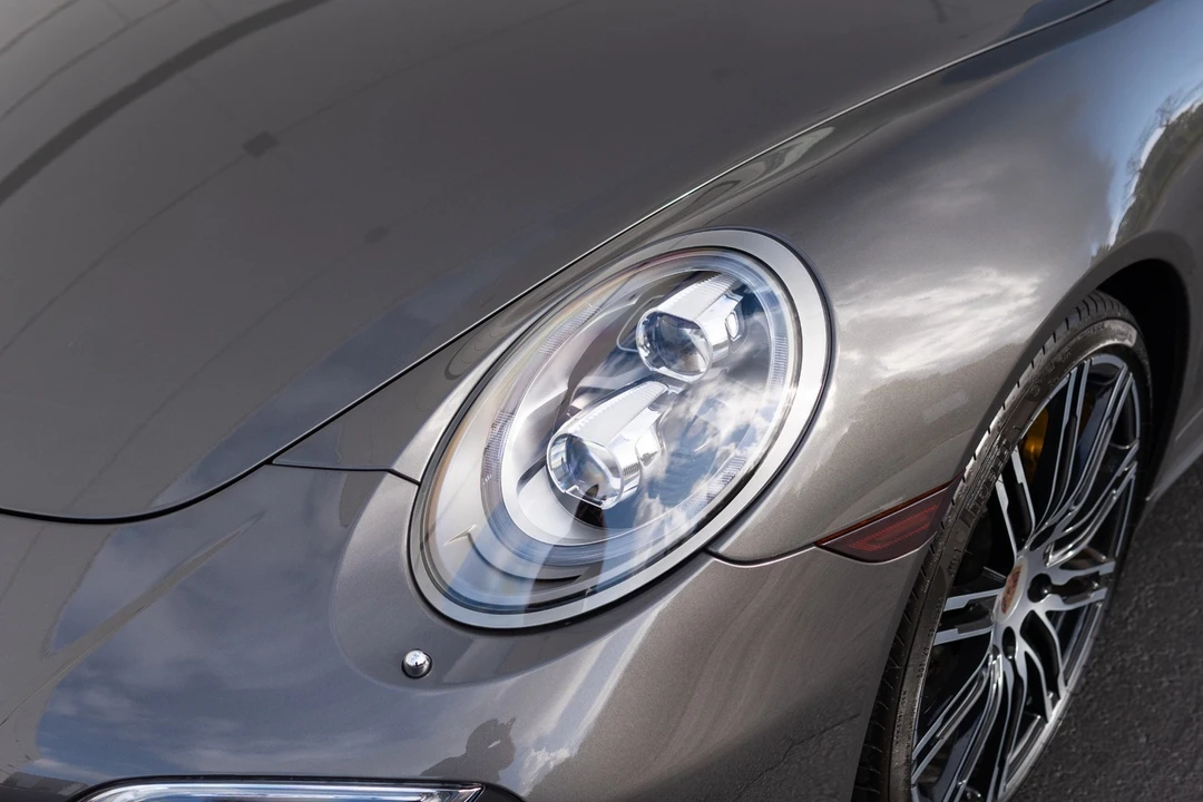 2014 Porsche 991 Turbo S - Image 24 of 31