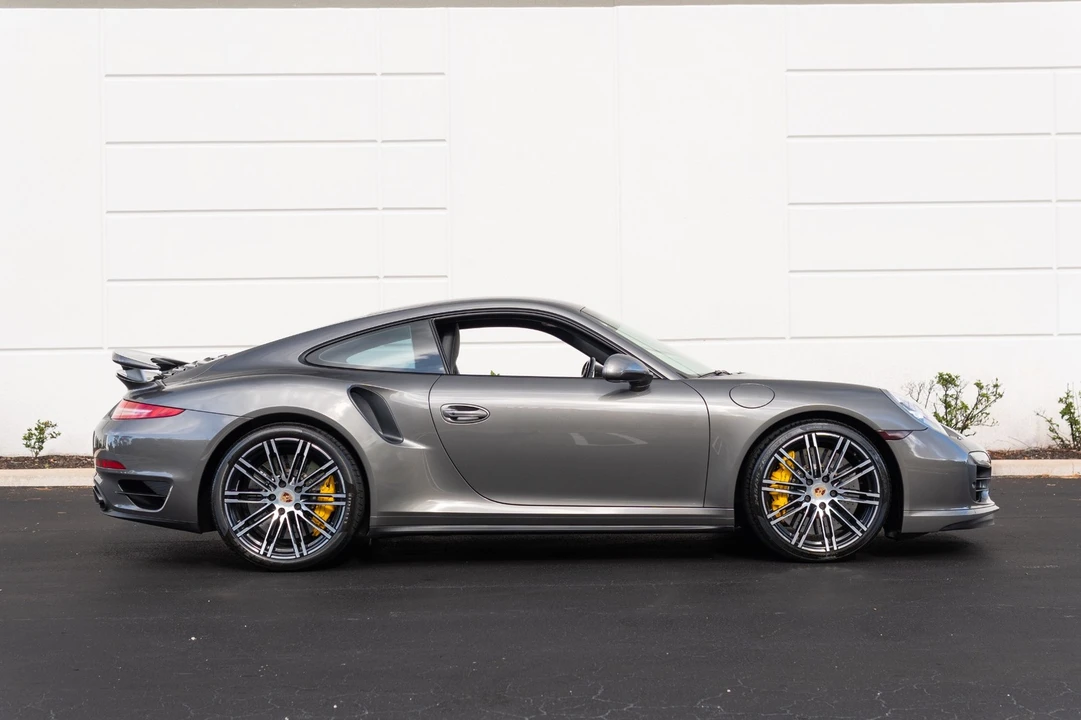 2014 Porsche 991 Turbo S - Image 14 of 31