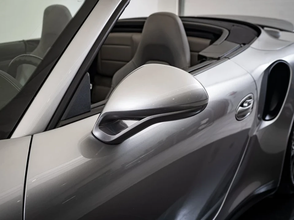 2014 Porsche 991 Turbo - Image 16 of 21