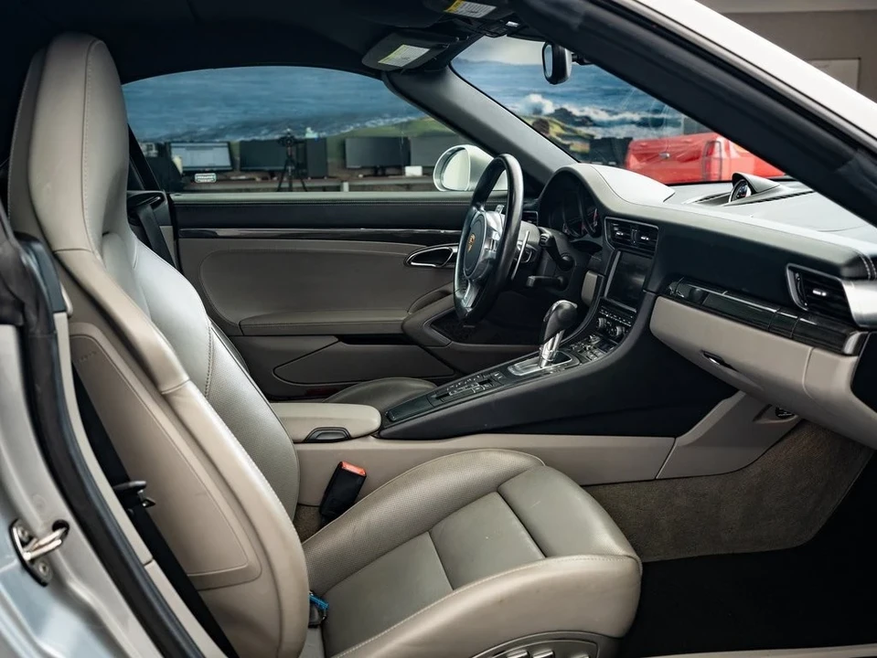 2014 Porsche 991 Turbo - Image 20 of 21