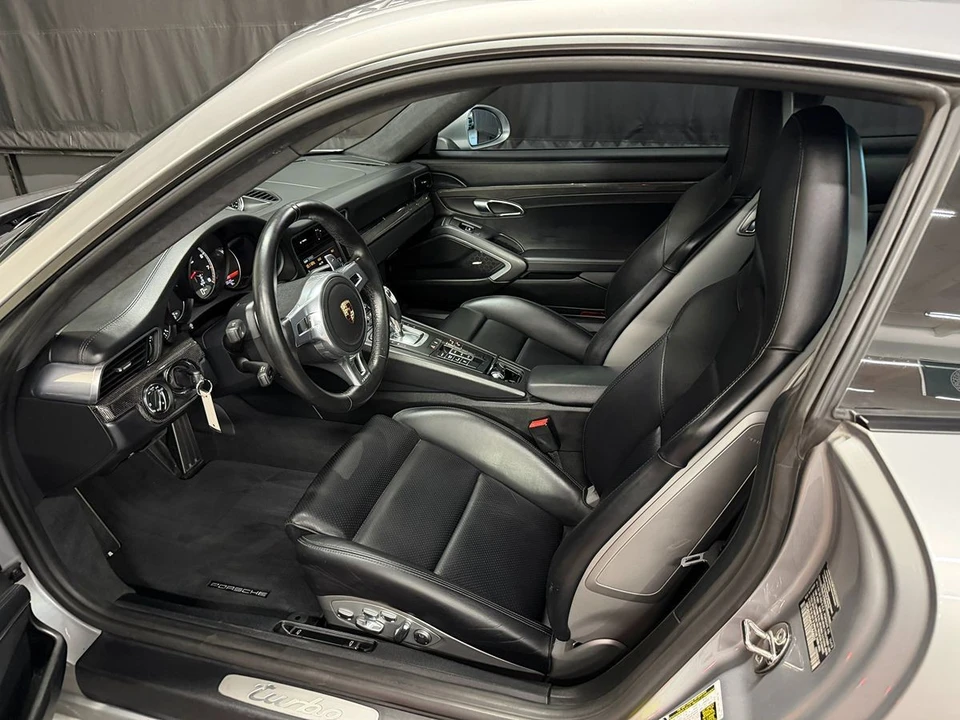 2014 Porsche 991 Turbo - Image 14 of 21
