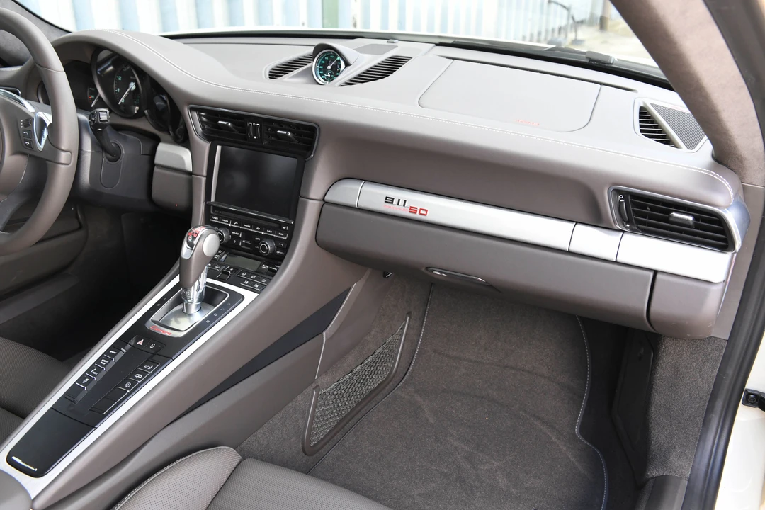 2014 Porsche 991 Carrera S - Image 27 of 31