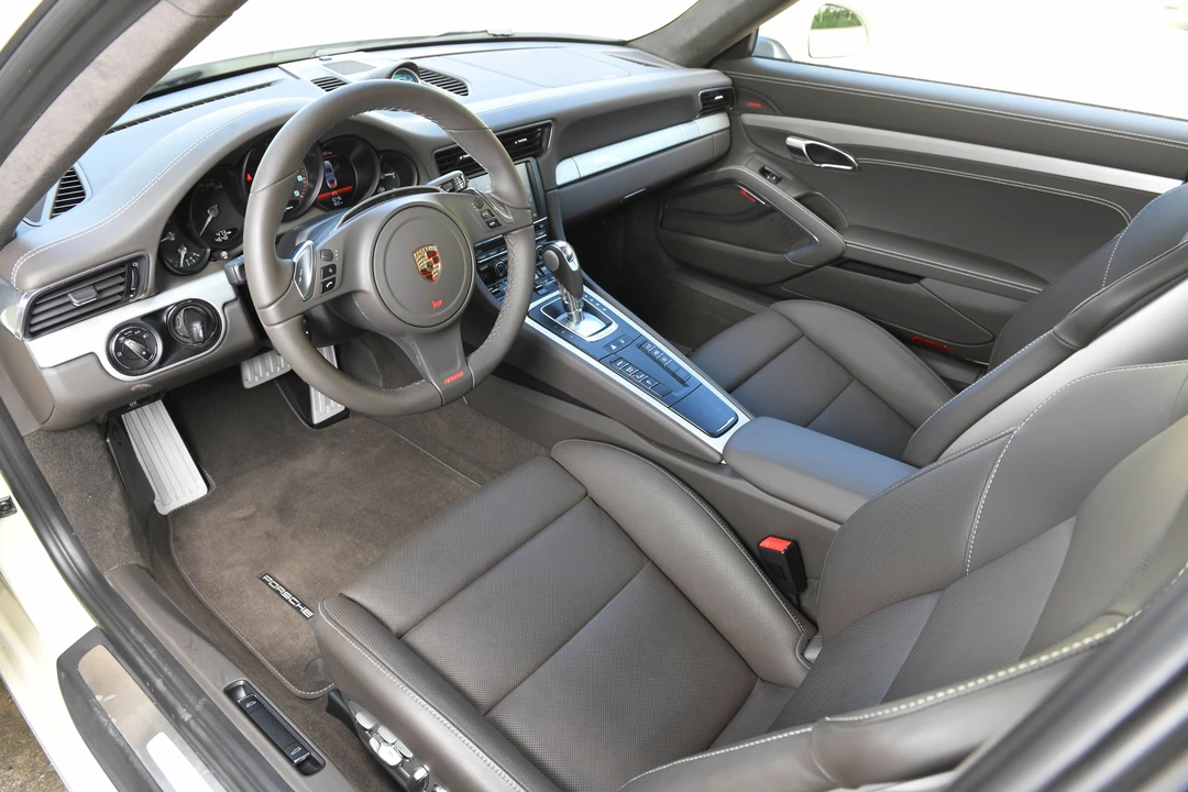 2014 Porsche 991 Carrera S - Image 17 of 31