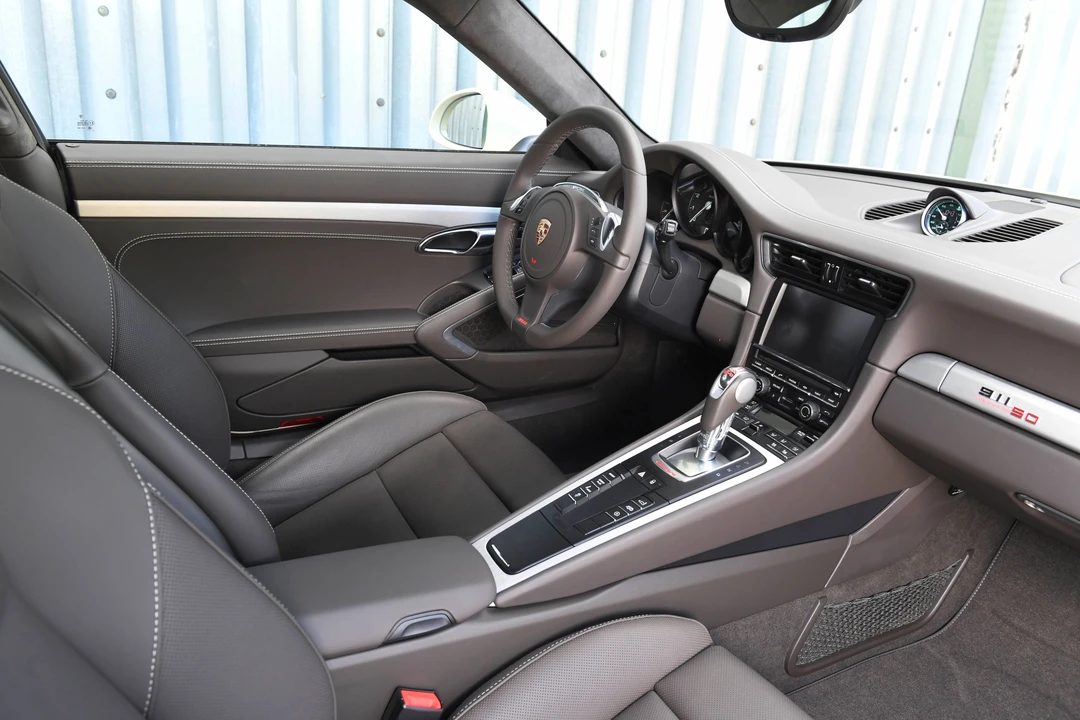 2014 Porsche 991 Carrera S - Image 29 of 31