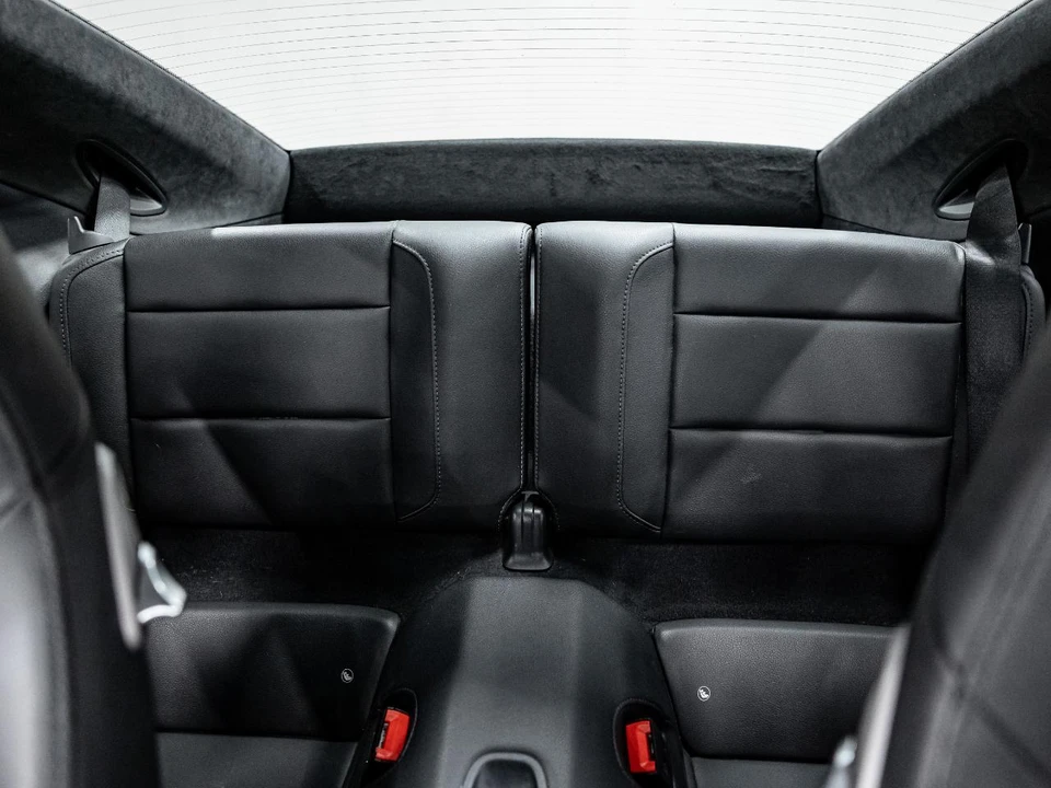 2014 Porsche 911 - Image 9 of 31