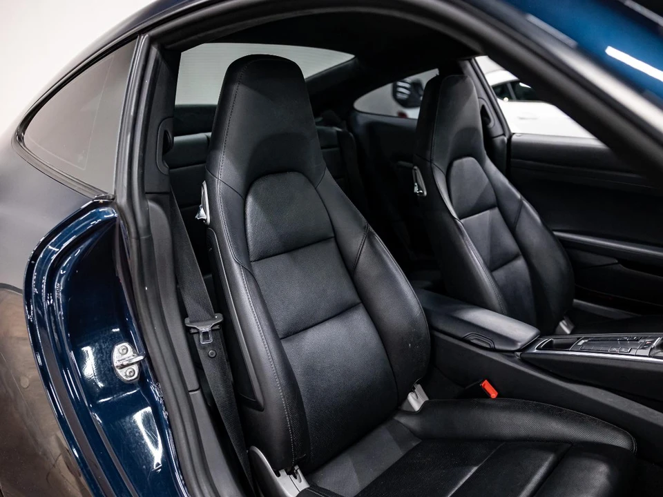 2014 Porsche 911 - Image 11 of 31