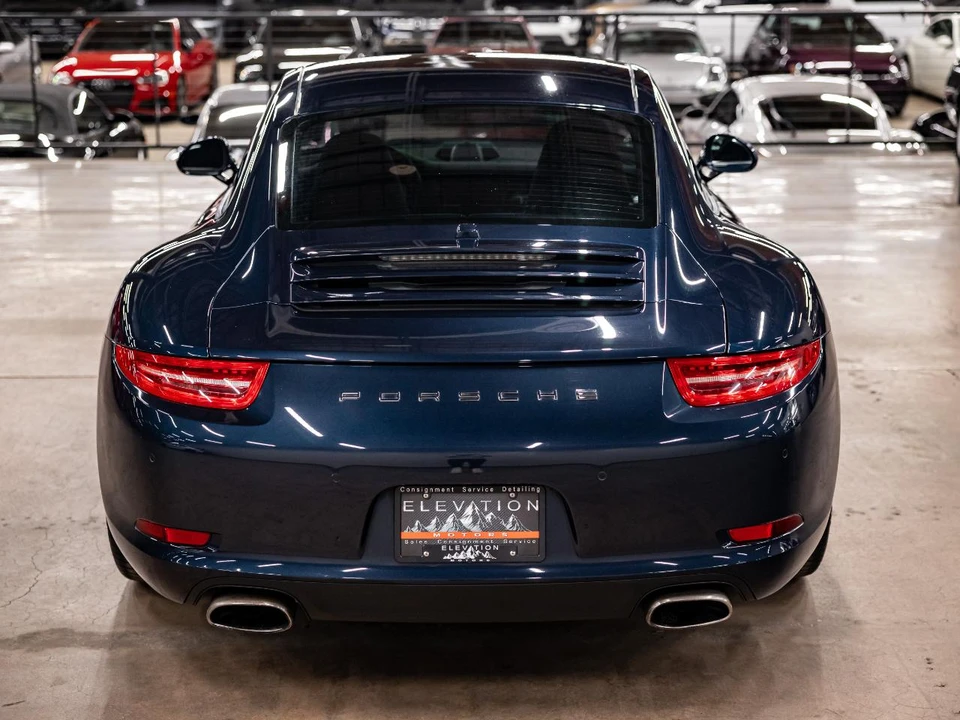 2014 Porsche 911 - Image 29 of 31