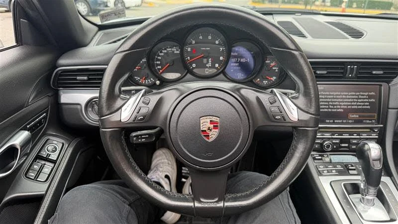 2014 Porsche 991 Carrera - Image 17 of 30