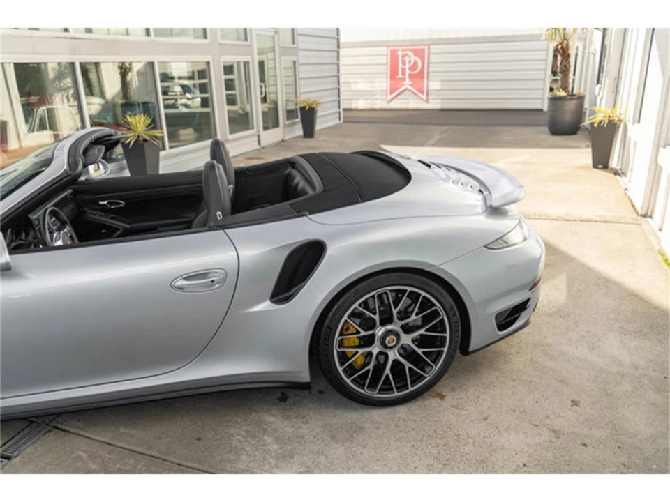 2014 Porsche 911 - Image 5 of 12