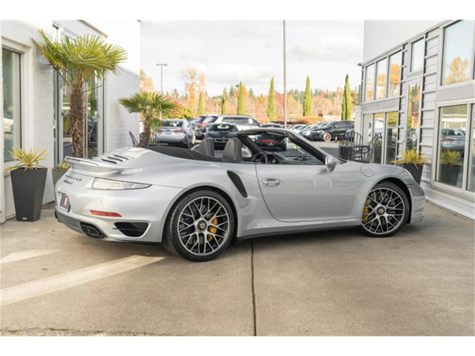 2014 Porsche 911 - Image 7 of 12