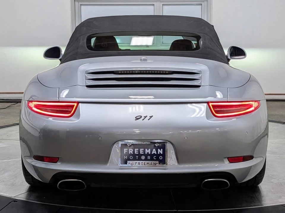 2014 Porsche 991 Carrera - Image 16 of 20