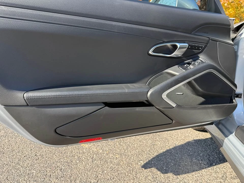 2014 Porsche 991 Carrera 4 - Image 11 of 18