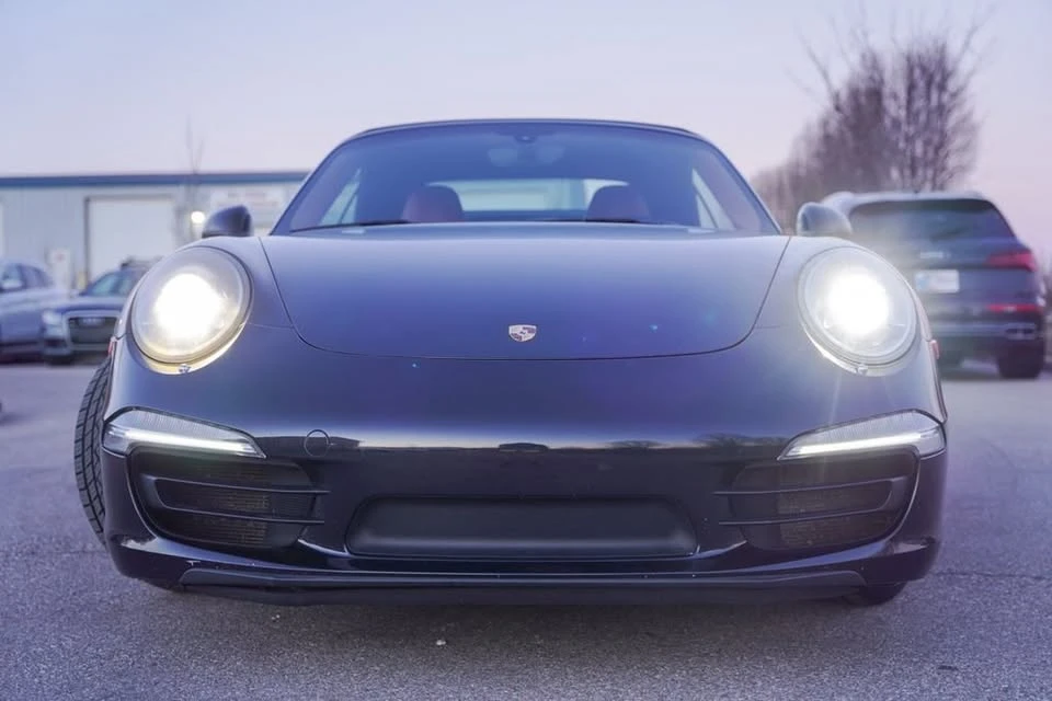 2014 Porsche 991 Carrera 4S - Image 8 of 18