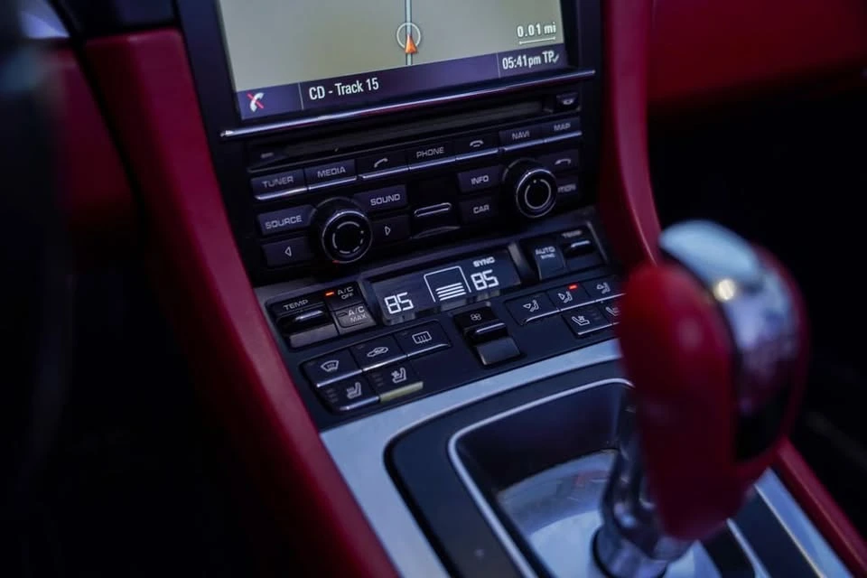 2014 Porsche 991 Carrera 4S - Image 14 of 18