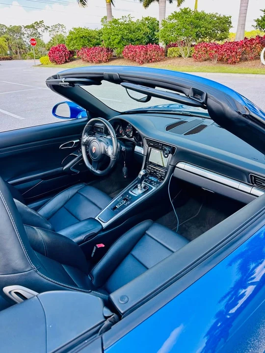 2014 Porsche 991 Carrera - Image 8 of 9