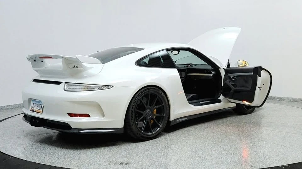 2014 Porsche 991 GT3 - Image 10 of 19