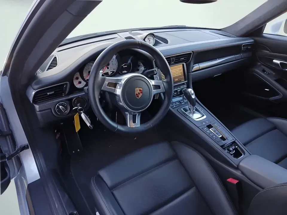 2014 Porsche 991 Turbo - Image 2 of 6