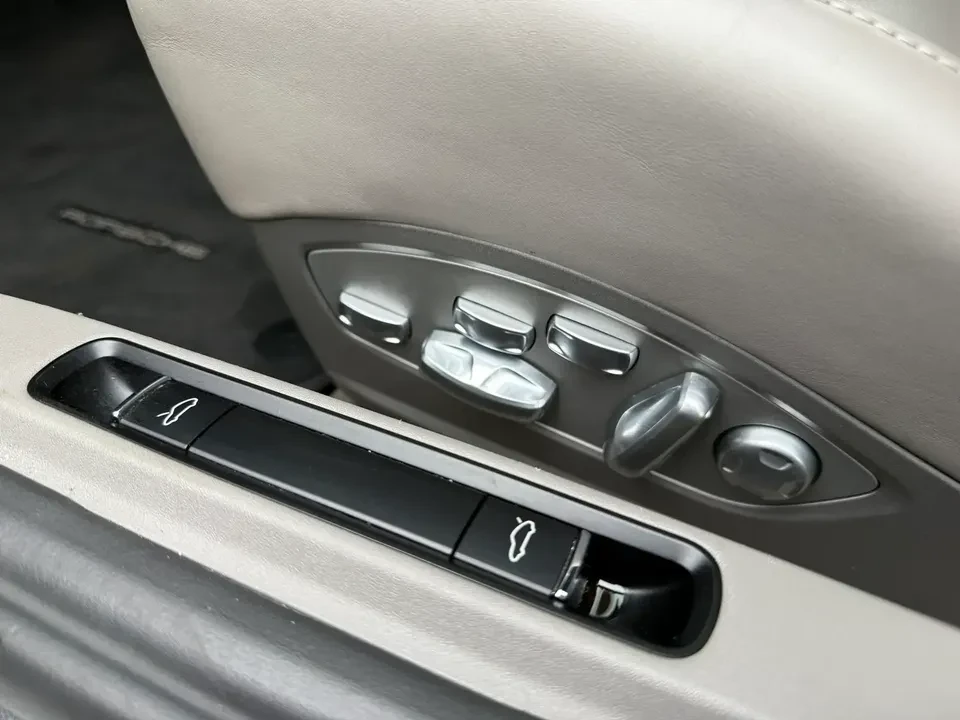 2014 Porsche 991 Turbo - Image 10 of 15