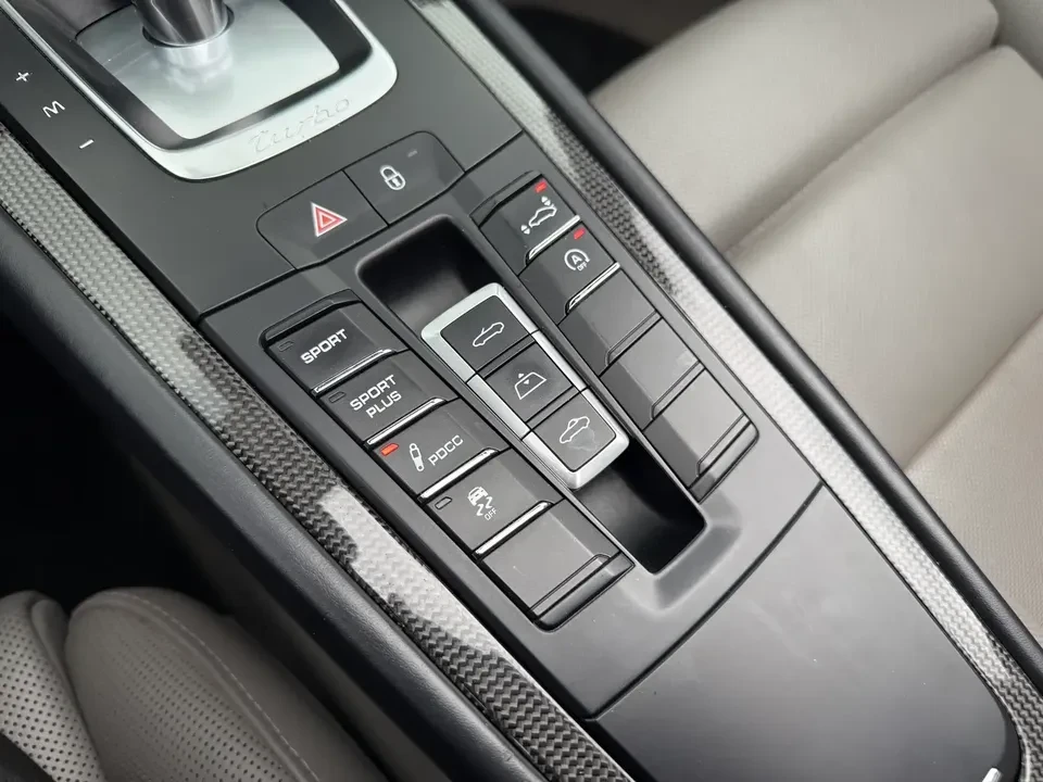 2014 Porsche 991 Turbo - Image 15 of 15