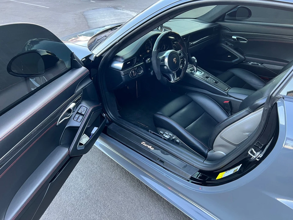 2014 Porsche 991 Turbo - Image 7 of 10