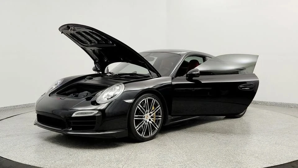 2014 Porsche 991 Turbo S - Image 9 of 19