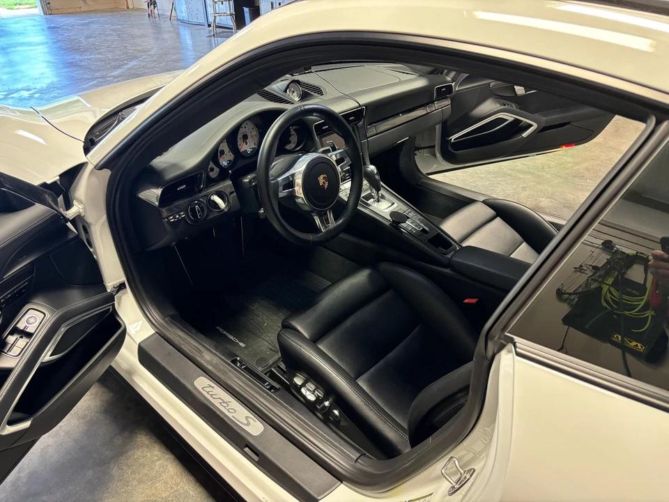 2014 Porsche 991 Turbo S - Image 19 of 24