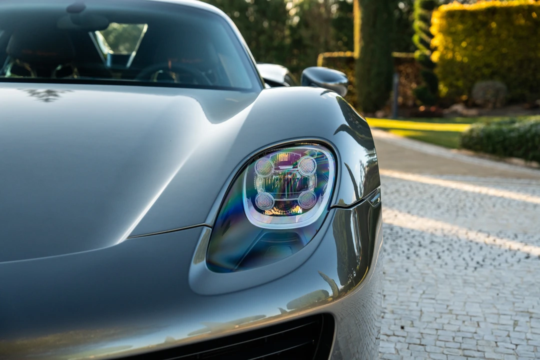 2014 Porsche 918 Spyder - Image 31 of 31