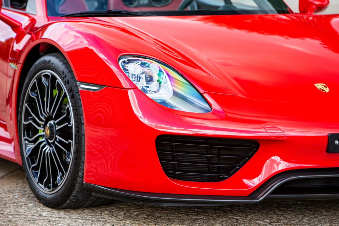 2014 Porsche 918 Spyder - Image 31 of 31