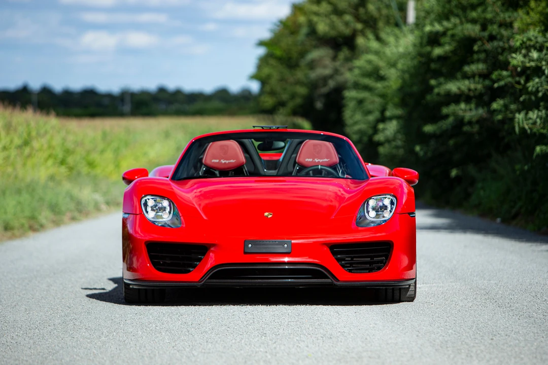 2014 Porsche 918 Spyder - Image 5 of 31