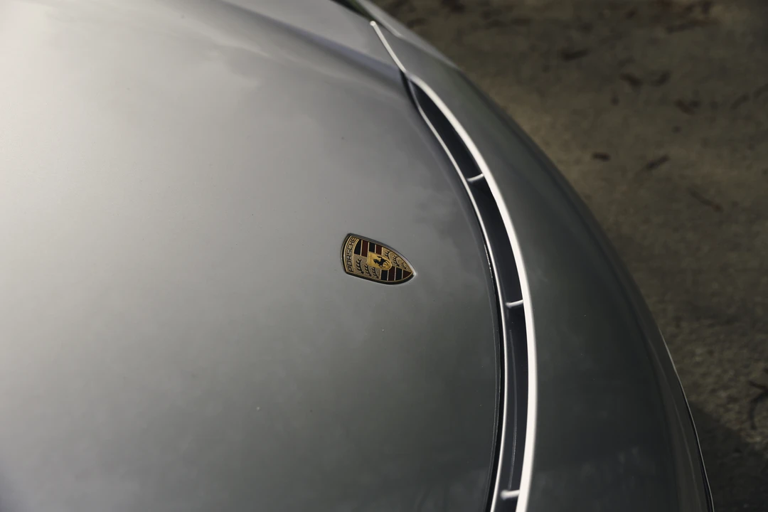 2014 Porsche 918 Spyder - Image 28 of 31