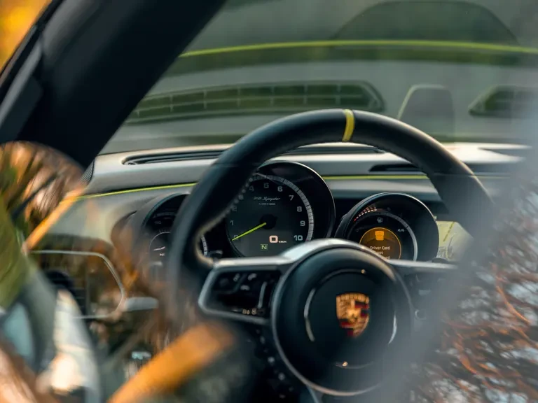2014 Porsche 918 Spyder - Image 10 of 31
