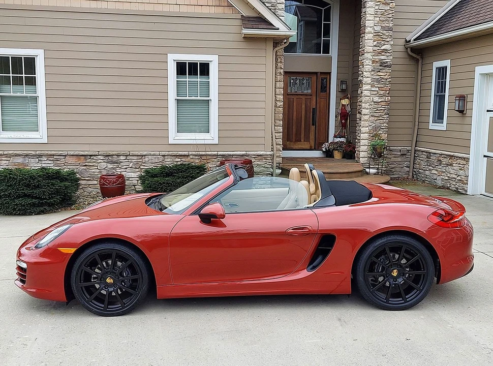 2014 Porsche 981 Boxster - Image 9 of 14