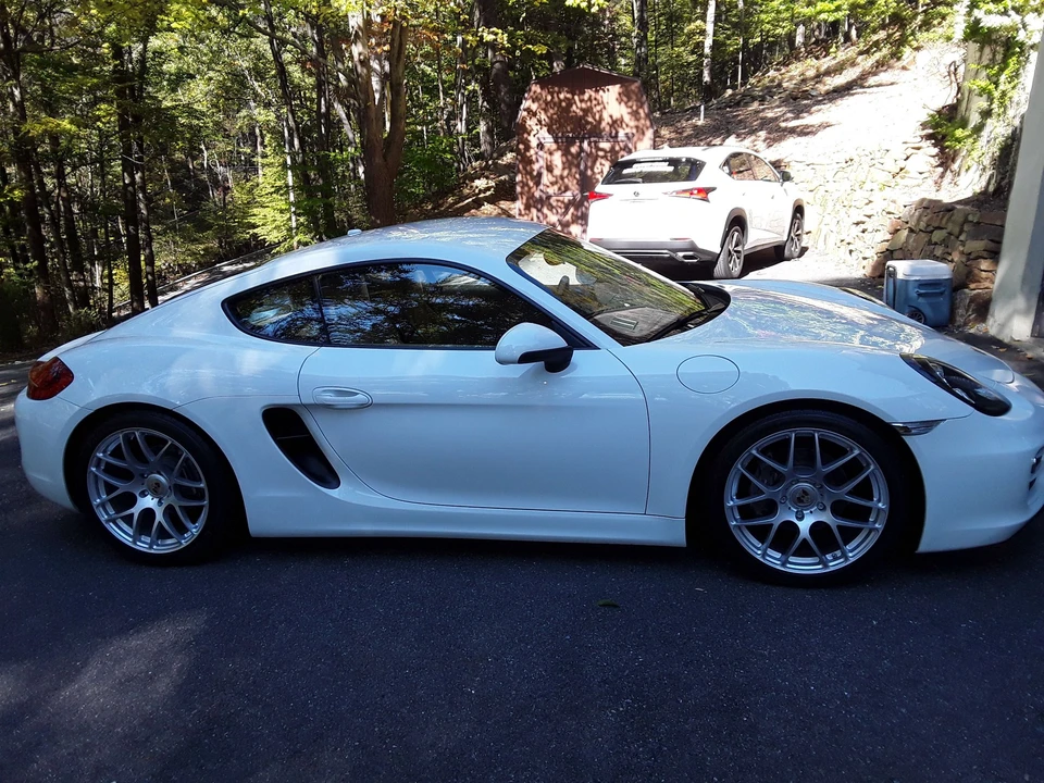 2014 Porsche 981 Cayman - Image 5 of 5