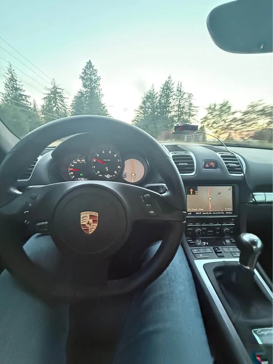 2014 Porsche 981 Cayman - Image 6 of 11