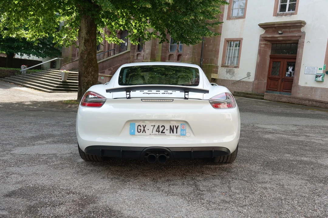 2014 Porsche 981 Cayman GTS - Image 4 of 21