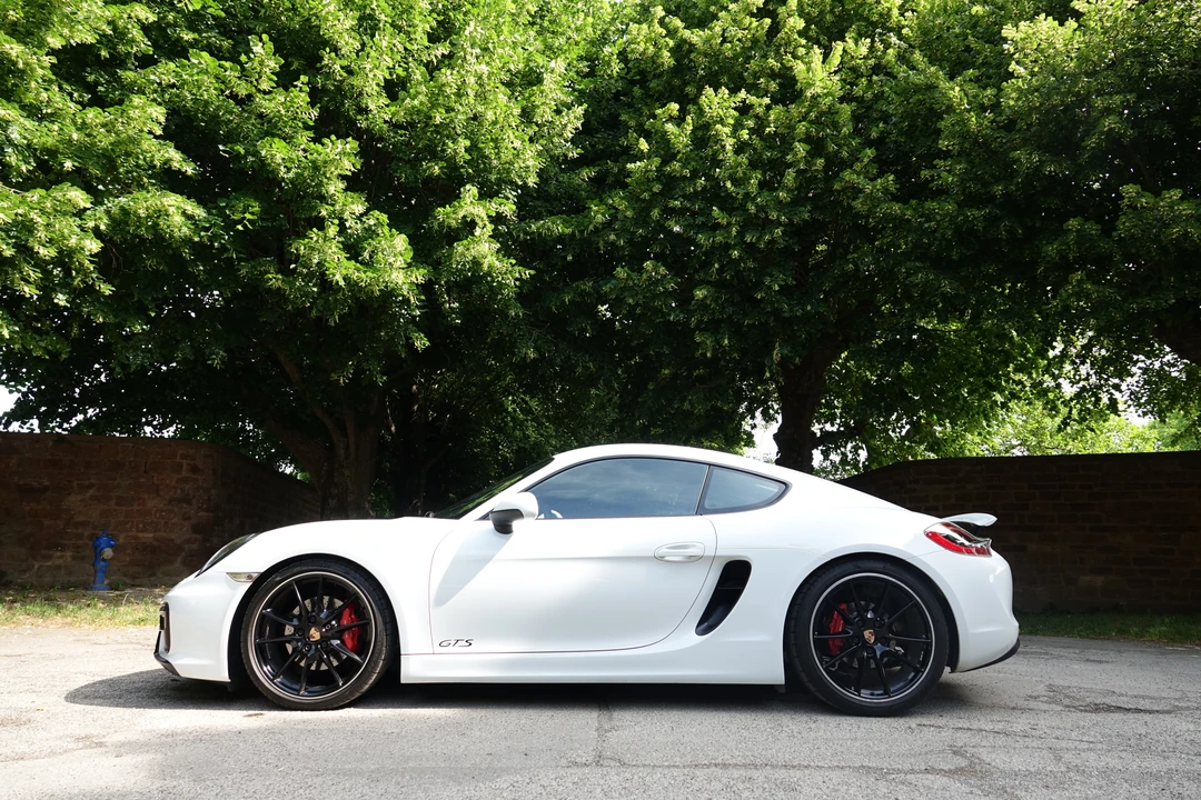 2014 Porsche 981 Cayman GTS - Image 10 of 21