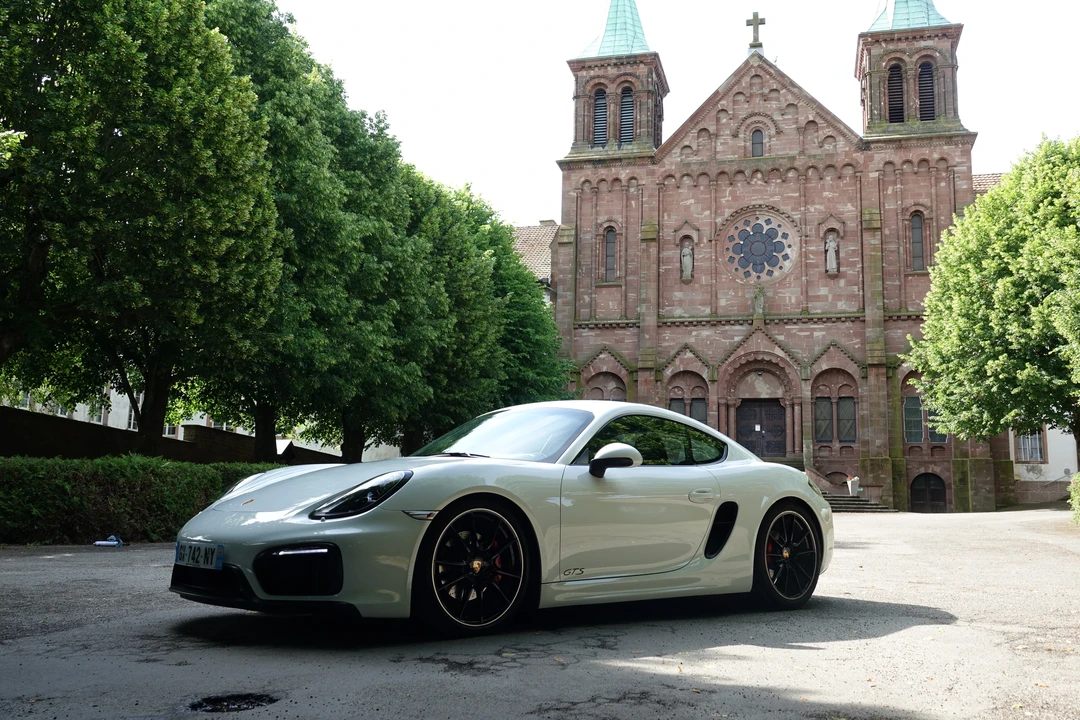 2014 Porsche 981 Cayman GTS - Image 14 of 21