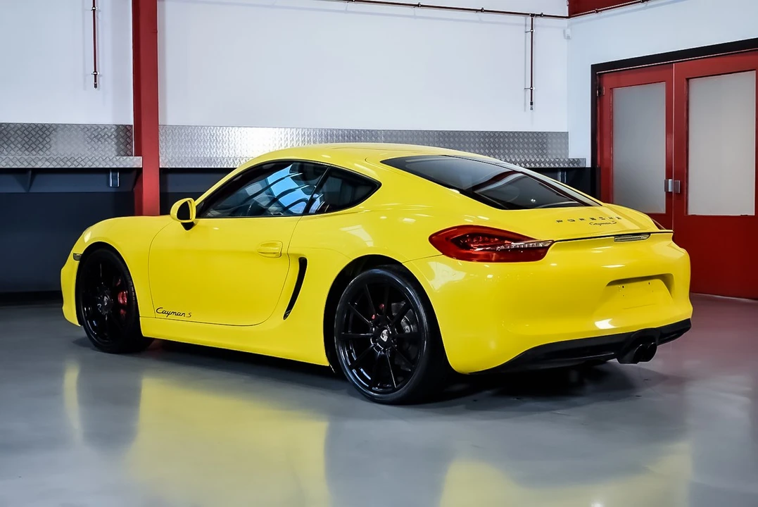 2014 Porsche 981 Cayman S - Image 25 of 30