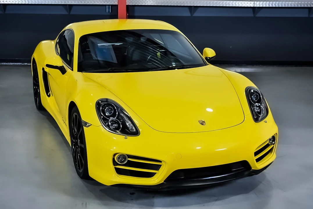 2014 Porsche 981 Cayman S - Image 9 of 30