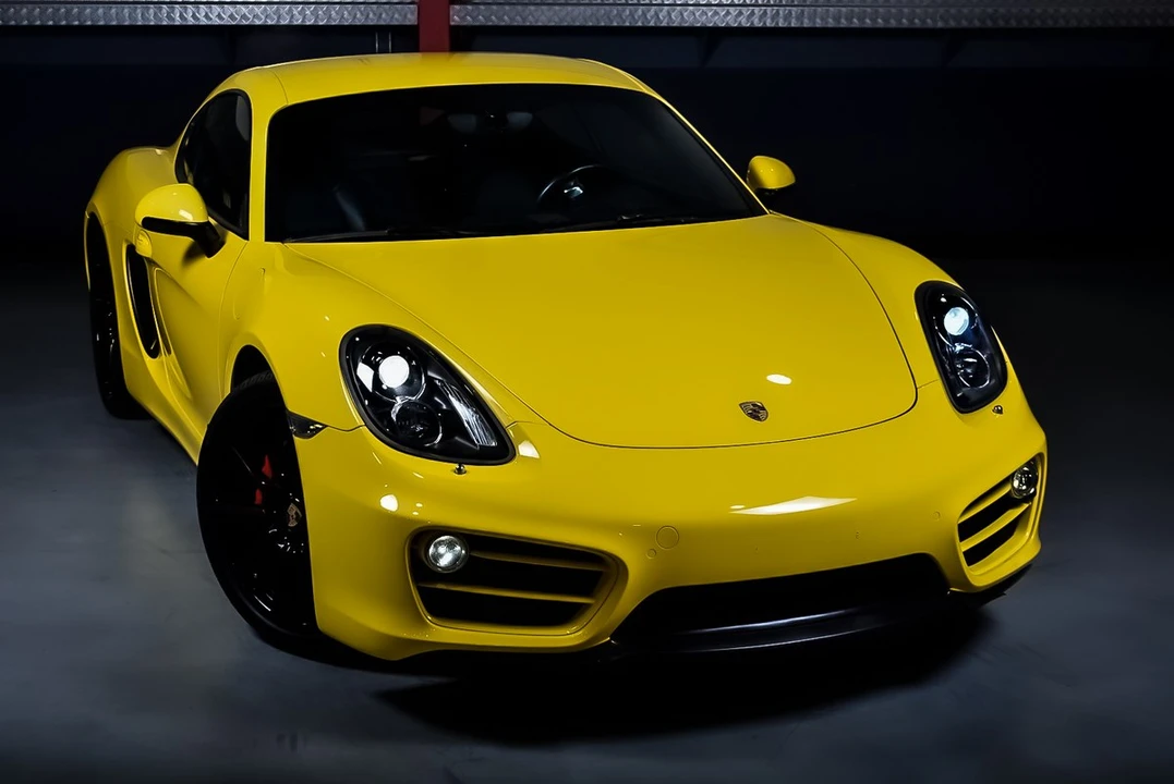 2014 Porsche 981 Cayman S - Image 10 of 30
