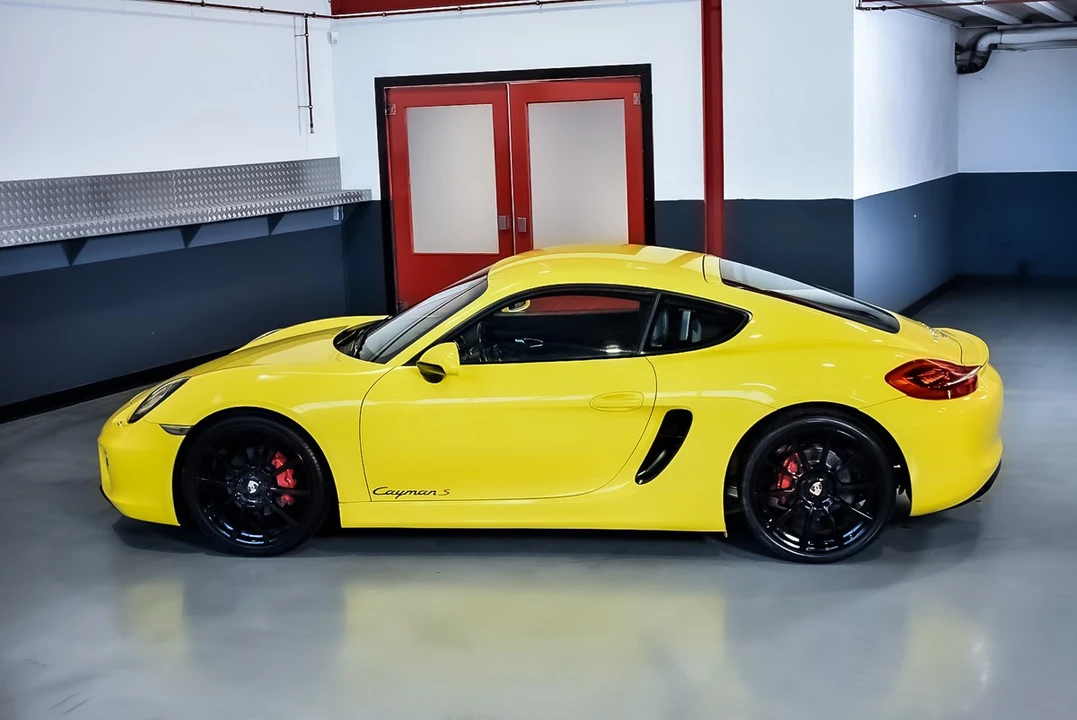 2014 Porsche 981 Cayman S - Image 28 of 30