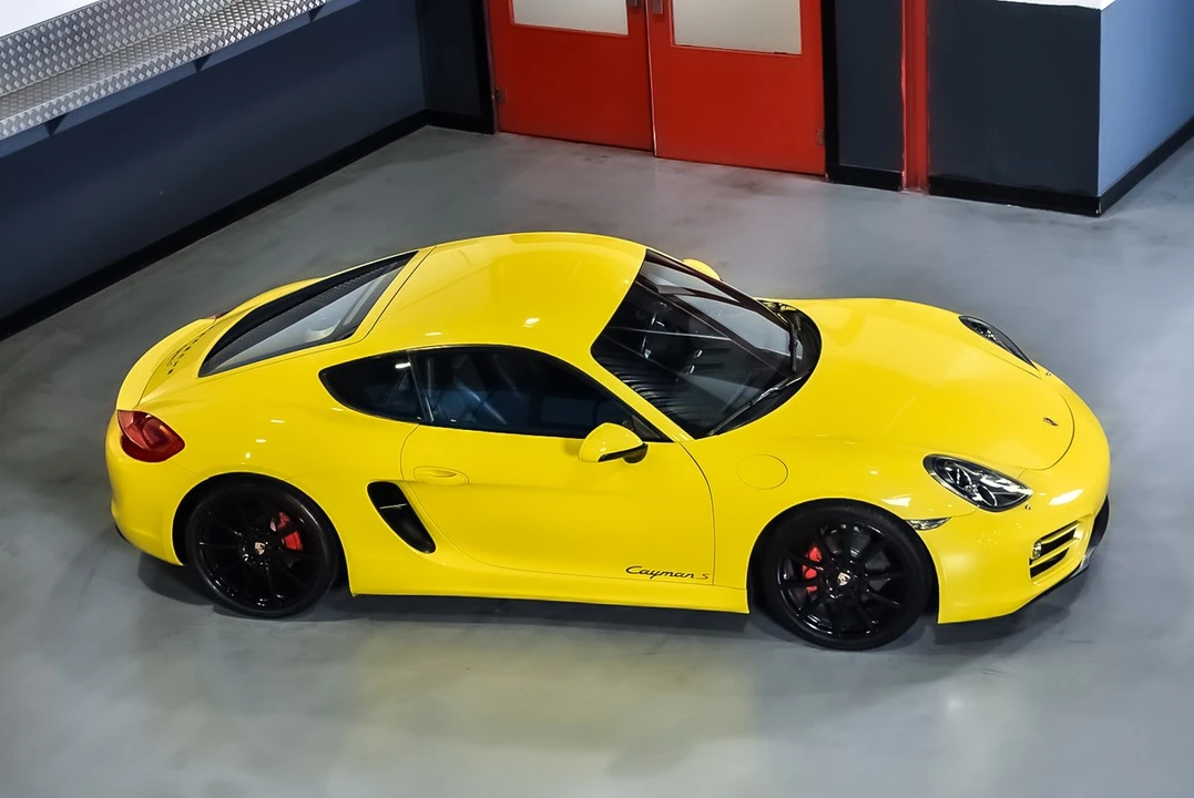 2014 Porsche 981 Cayman S - Image 20 of 30