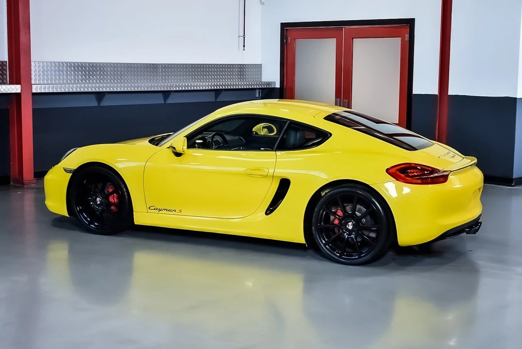2014 Porsche 981 Cayman S - Image 26 of 30
