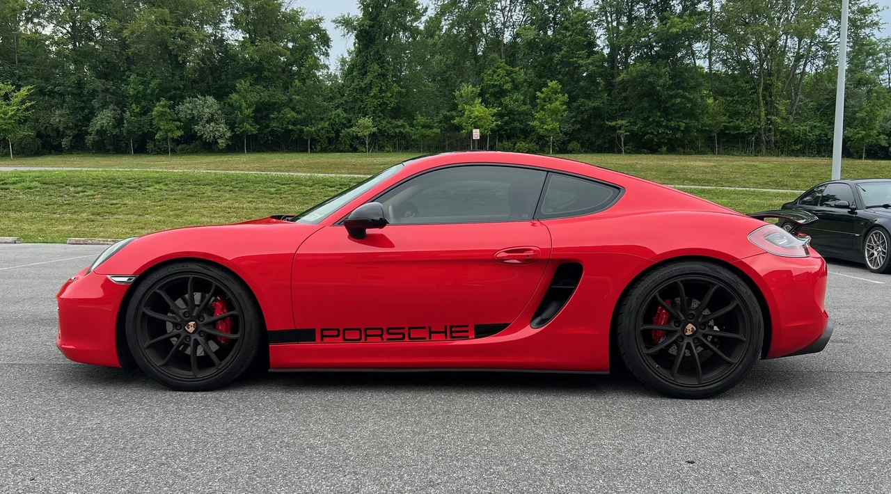 2014 Porsche 981 Cayman S - Image 17 of 31