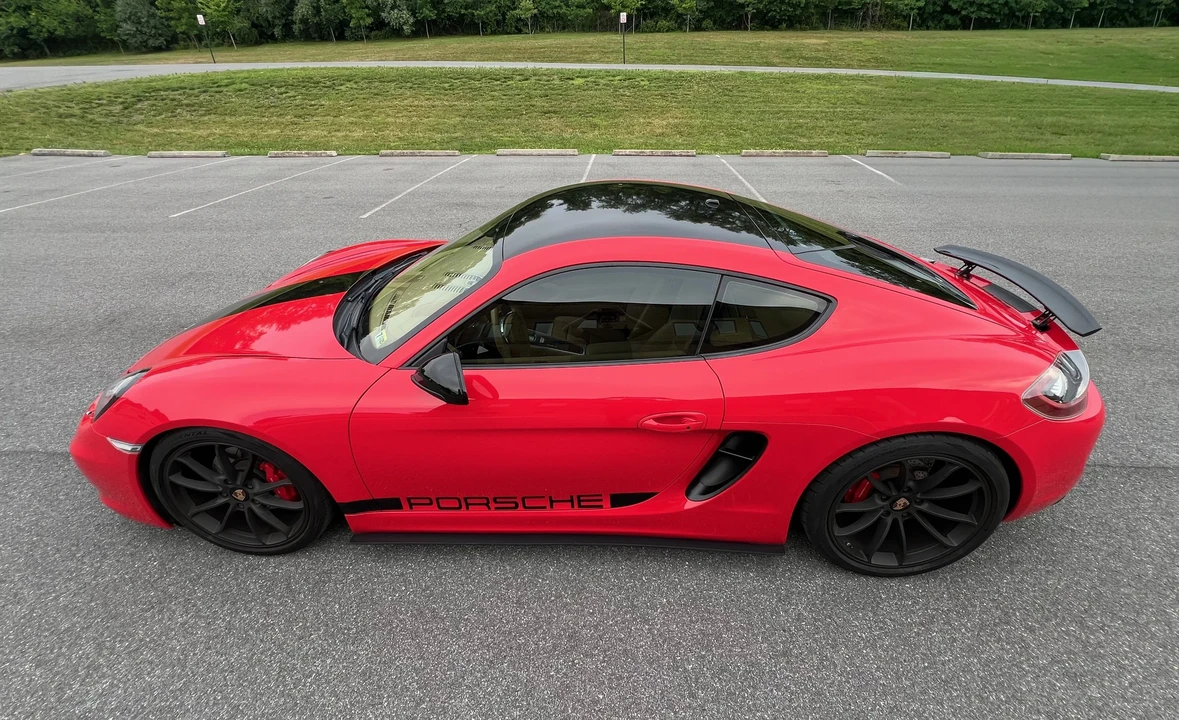 2014 Porsche 981 Cayman S - Image 18 of 31