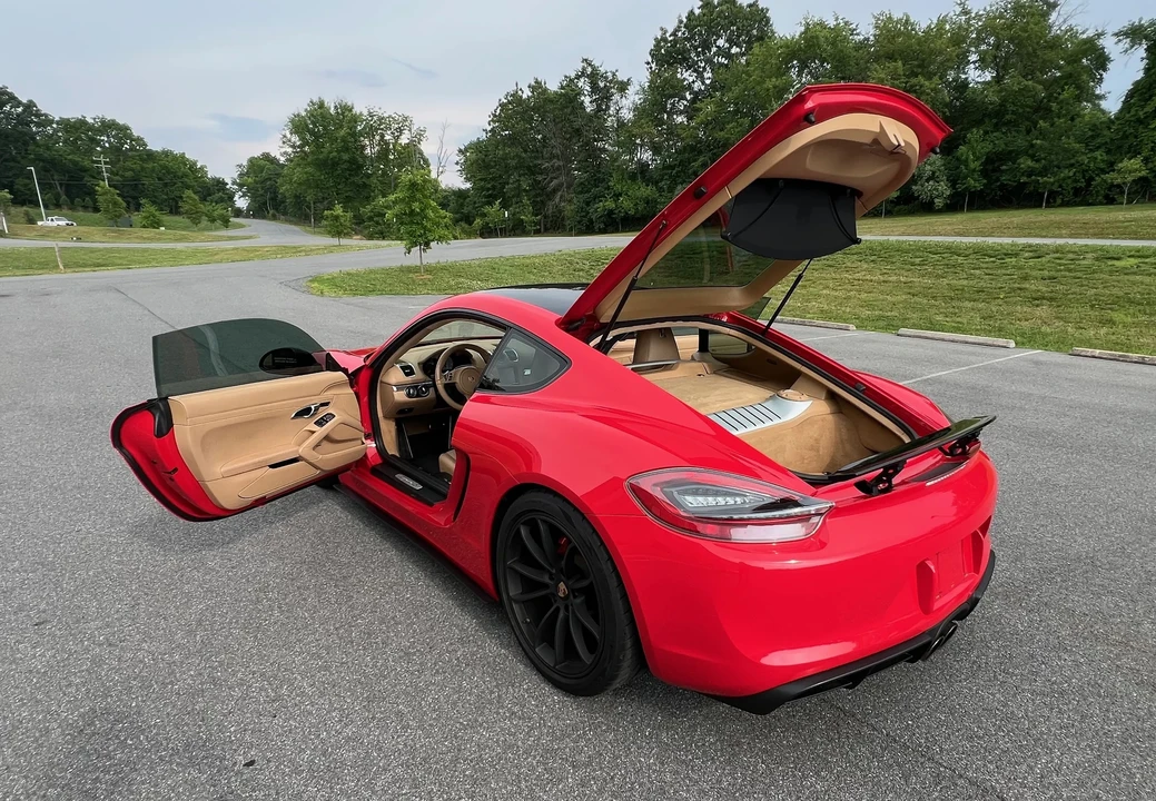 2014 Porsche 981 Cayman S - Image 16 of 31