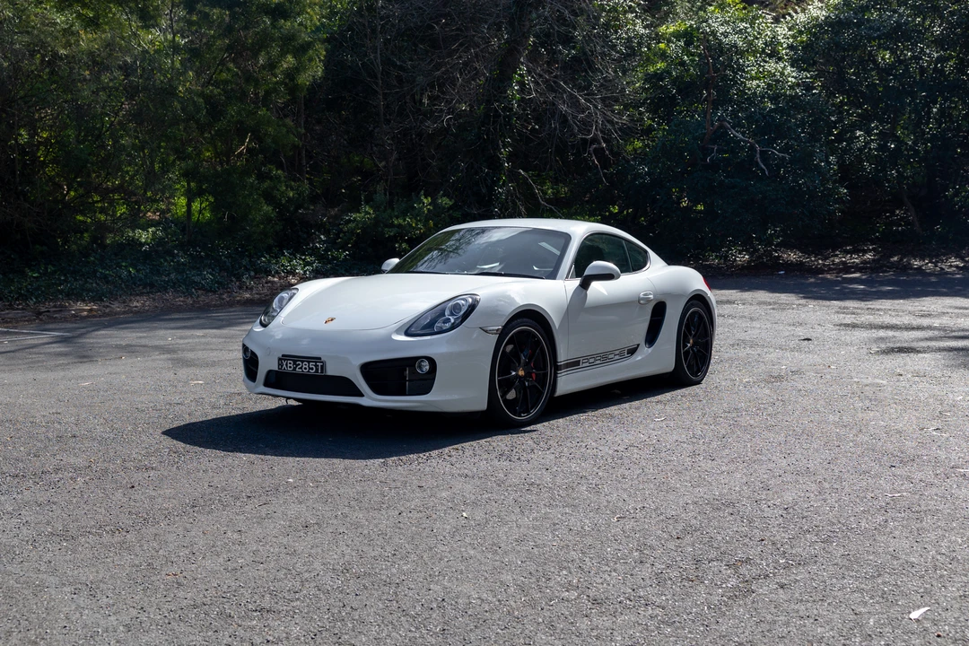 2014 Porsche 981 Cayman S - Image 9 of 31
