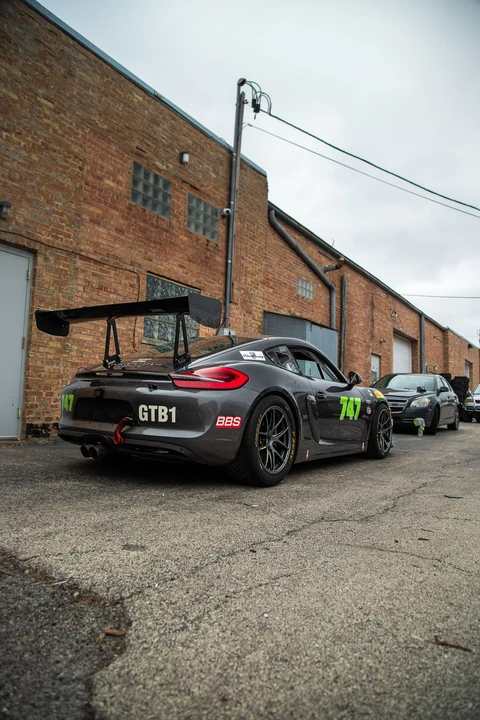 2014 Porsche 981 Cayman S - Image 3 of 31