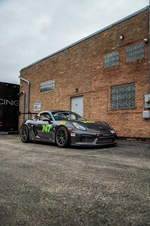 2014 Porsche 981 Cayman S - Image 17 of 31