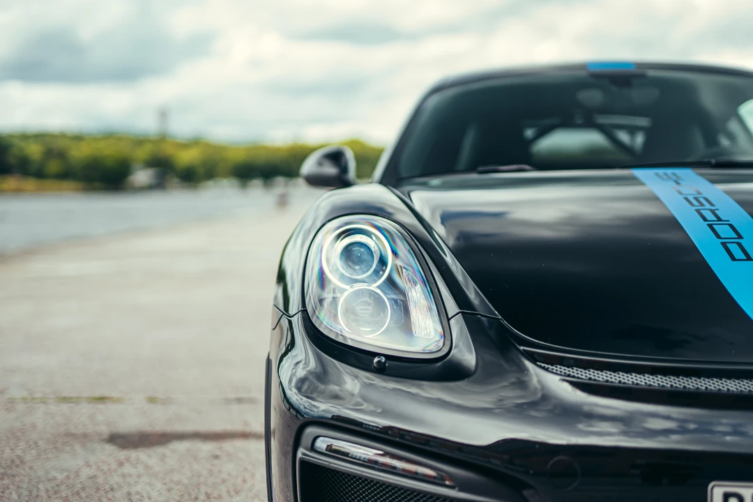 2014 Porsche 981 Cayman S - Image 15 of 31